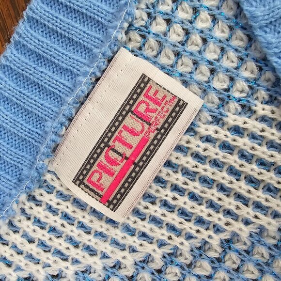 Vintage Blue Knit V-neck Slouchy Sweater Top - Picture 7 of 9